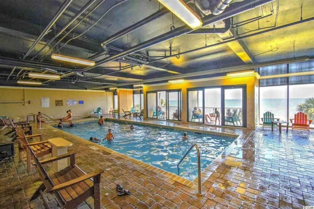 *Renovated Oceanfront Condo*Queen Beds*Pools*Hot Tubs*More*P220 マートルビーチ エクステリア 写真