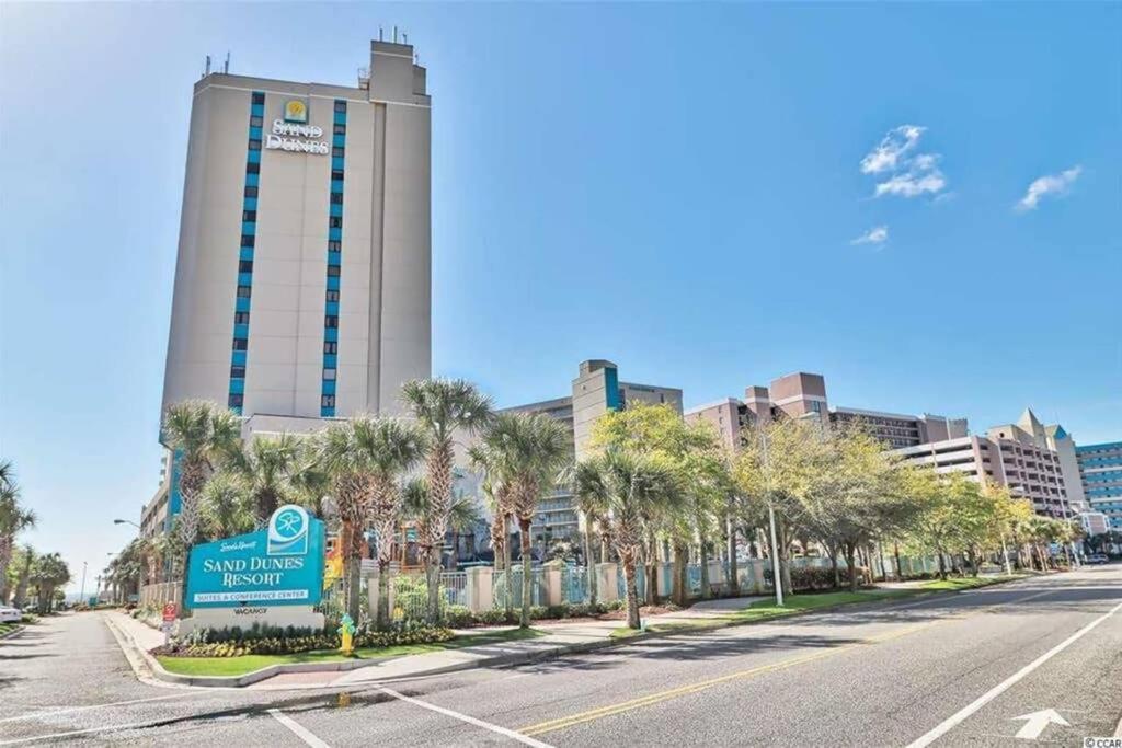 *Renovated Oceanfront Condo*Queen Beds*Pools*Hot Tubs*More*P220 マートルビーチ エクステリア 写真
